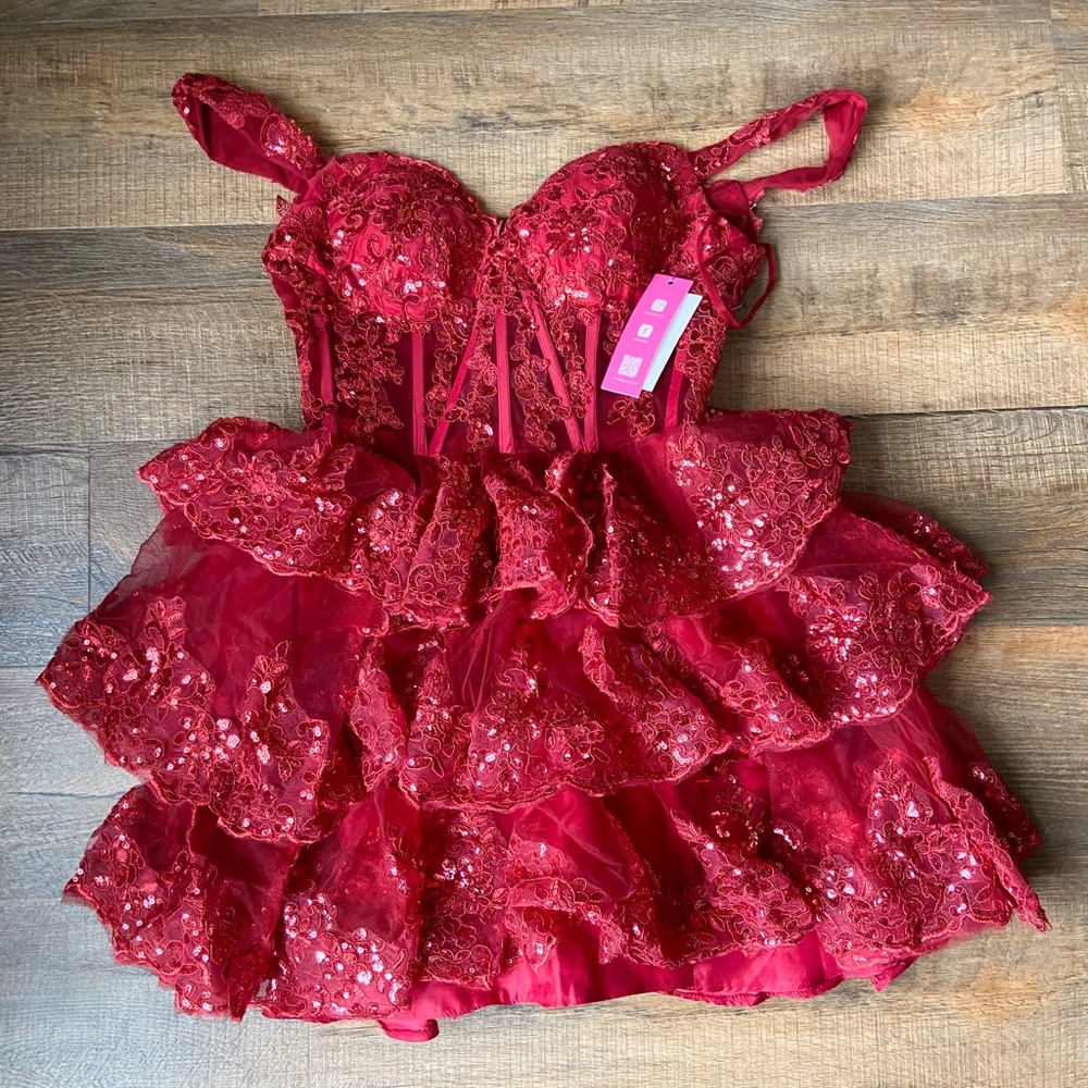 Kiss Prom Red Homecoming/Formal Dress